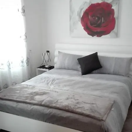 Casa Novella Apartment Revo